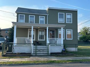 56 2nd St, Woodbridge, NJ 07095
