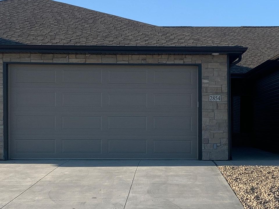 1st image of 2736 Sheila Ln