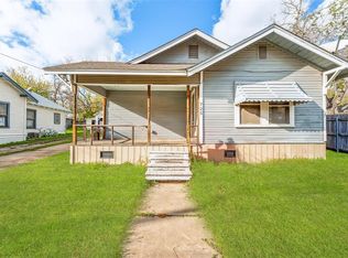 725 W Green St, Stephenville, TX 76401