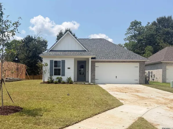 12109 Clare Ct, Geismar, LA 70734