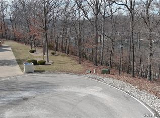 288 Palisades Dr, Lake Ozark, MO 65049