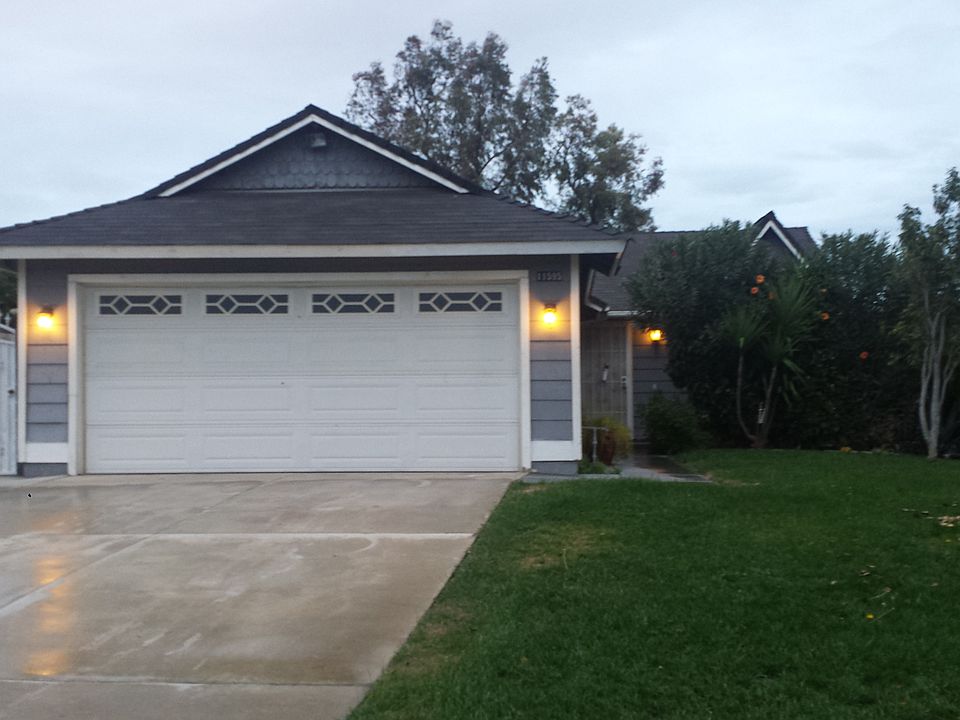 3 bedroom 1 bath home