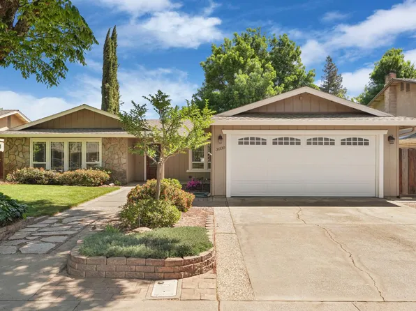 3600 Coye Oak Dr, Modesto, CA 95355