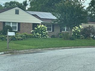 5084 Andover Rd, Virginia Beach, VA 23464