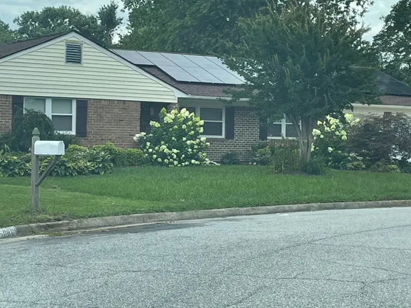5084 Andover Rd, Virginia Beach, VA 23464