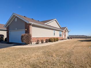 5710 Hearthside Dr, Bourbonnais, IL 60914
