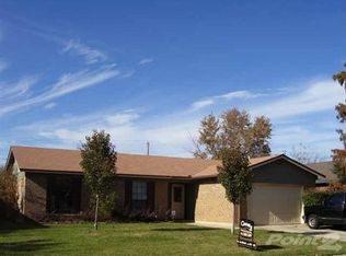 6413 Dorchester Trl, North Richland Hills, TX 76182