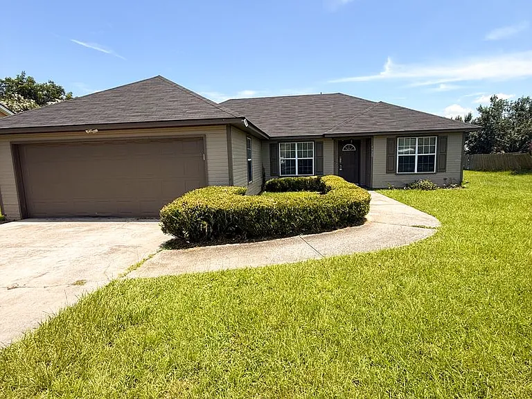 3928 Laurelbrook Dr — Photo 1