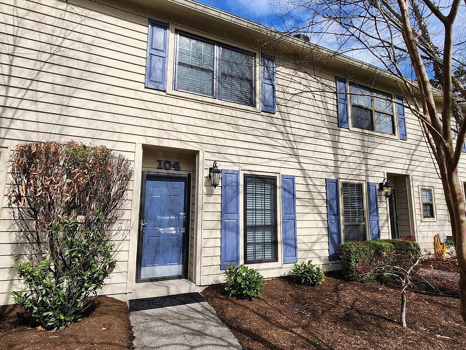 1st image of 104 Ladbrook Ln