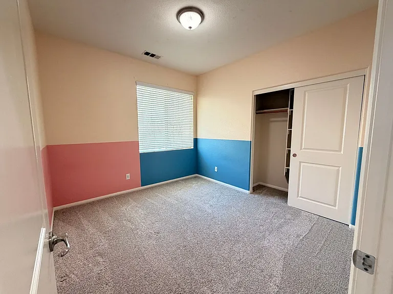 1729 Cripple Creek Dr #4 — Photo 17
