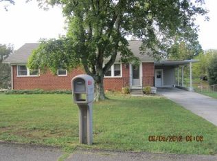 5609 Lawrence Rd, Knoxville, TN 37912