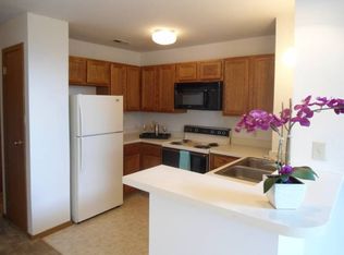 3503 Sugar Crest Dr APT L, Florissant, MO 63033