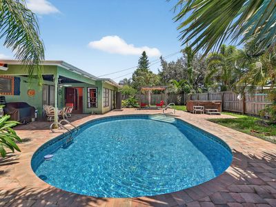 401 NE Oleander Avenue, Port Saint Lucie, FL, 34952