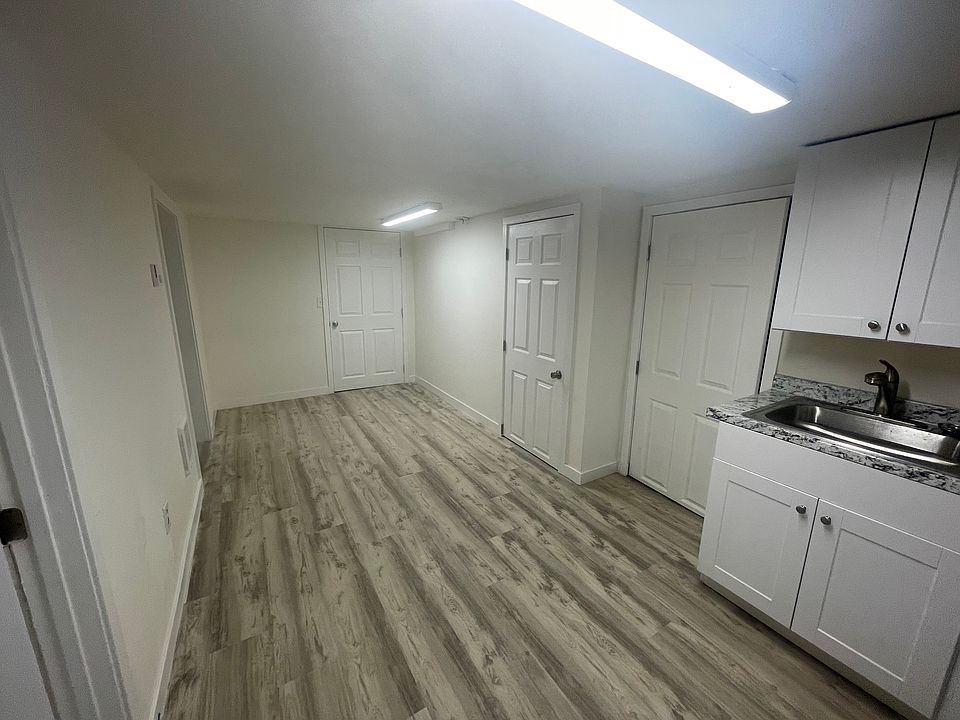 1st image of 406 W Glass Ave #B