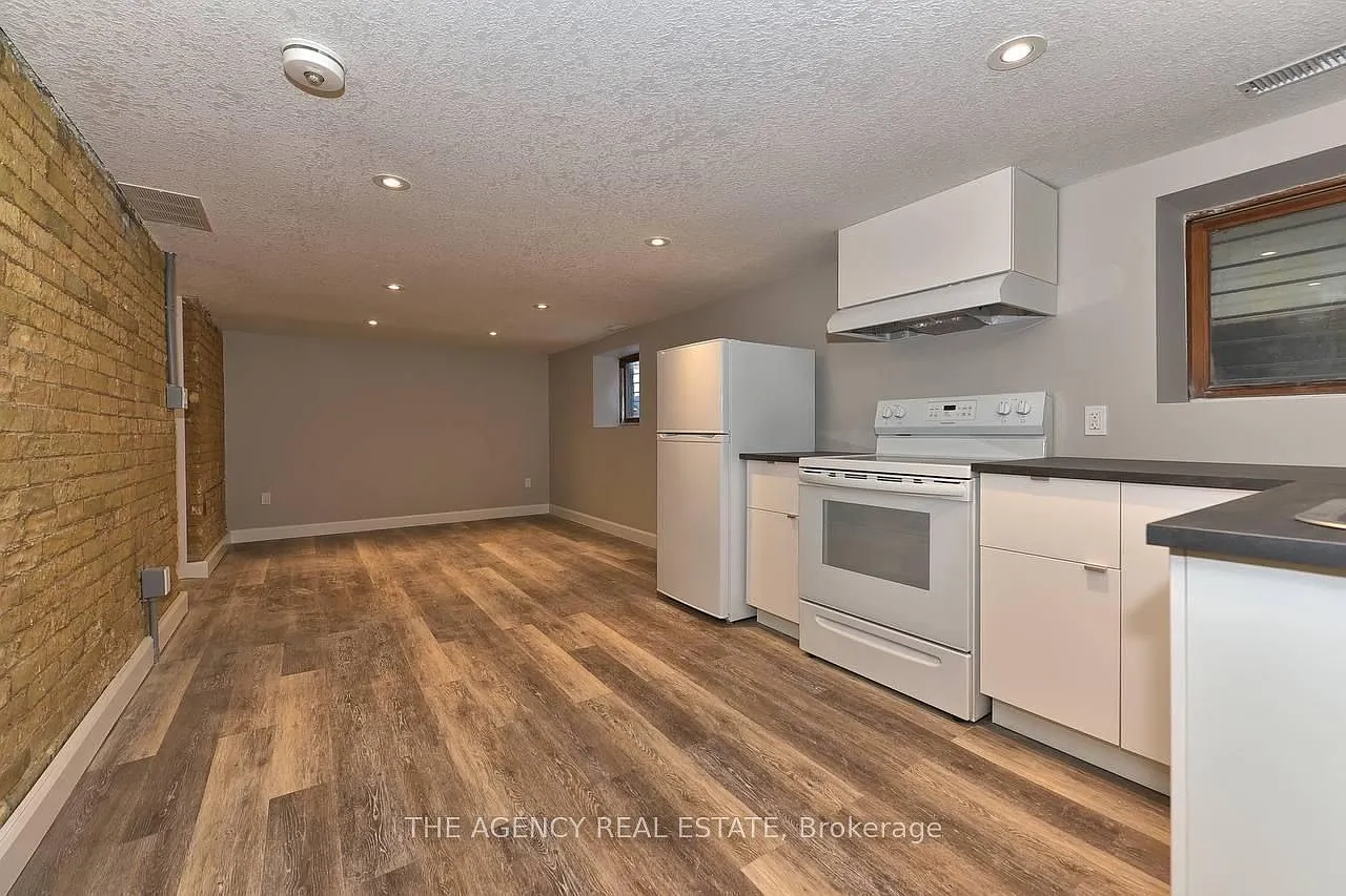 2 bed, $1,475 — Photo 4