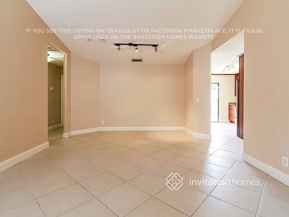 3rd image of 6232 Country Fair Cir
