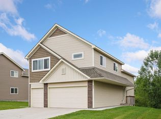 845 Link Dr SE, Pine City, MN 55063