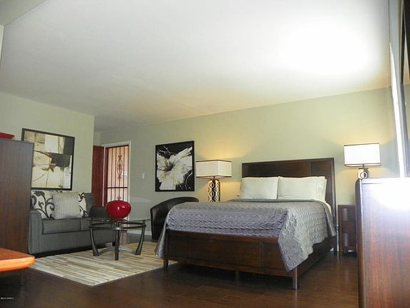 3rd image of 7350 N Via Paseo Del Sur APT N108
