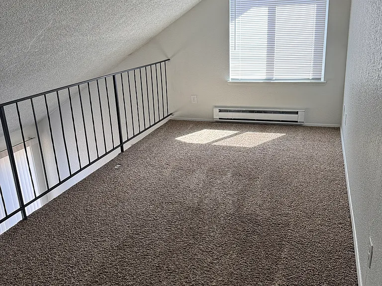 1025 W Entiat Ave #A4 — Photo 13