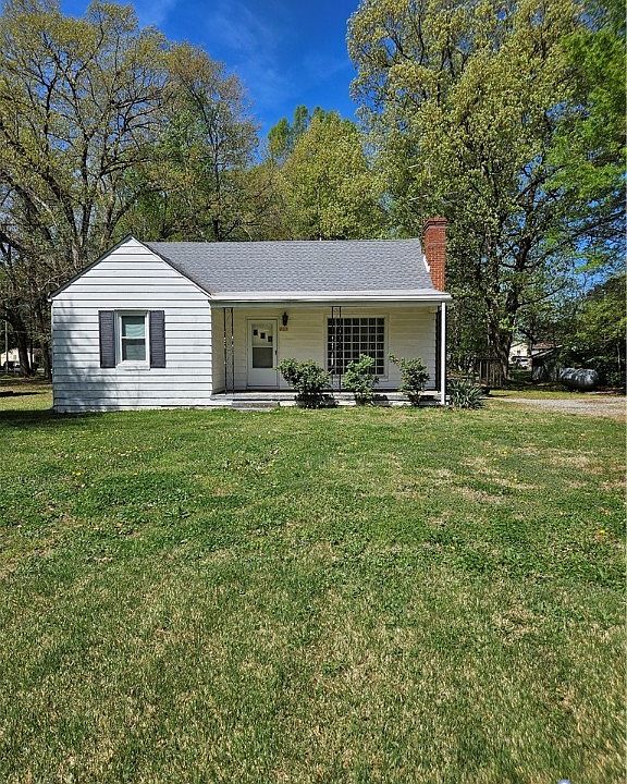 1st image of 203 N Amelia Ave