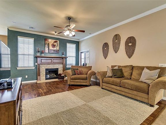 5th image of 9012 Crooked Creek Ln