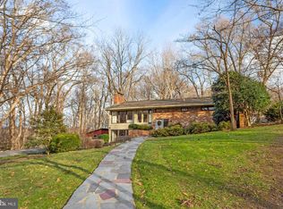 3671 N Monroe St, Arlington, VA 22207