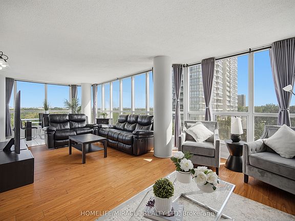 2nd image of 1 Rowntree Rd #502
