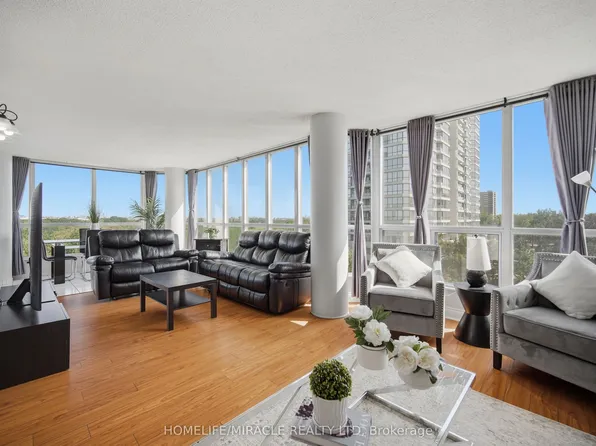 1 Rowntree Rd #502, Toronto, ON M9V 5G7