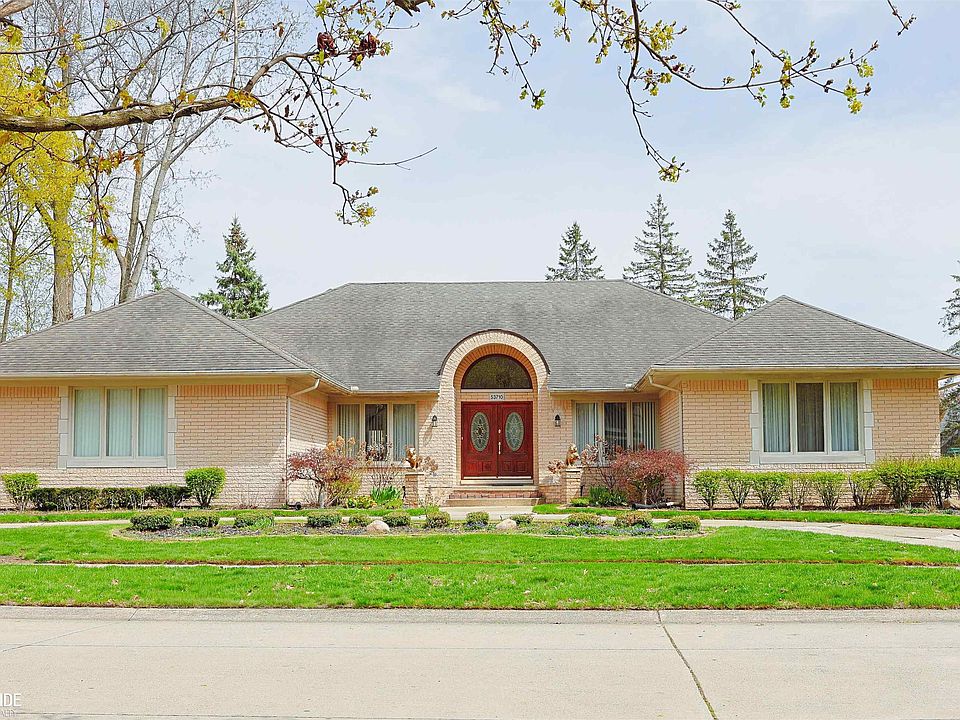 1st image of 53710 Wellington Dr