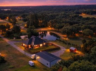 362 Cemetery Rd, Decatur, TX 76234