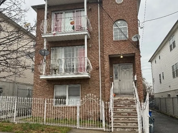 51 Grafton Ave, Newark City, NJ 07104