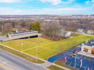 403 S Lincolnway St, North Aurora, IL 60542