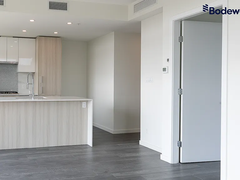 5311 Goring St — Photo 10