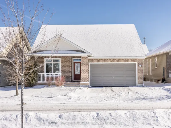 865 Tewin Cir, Ottawa, ON K4A 1K1