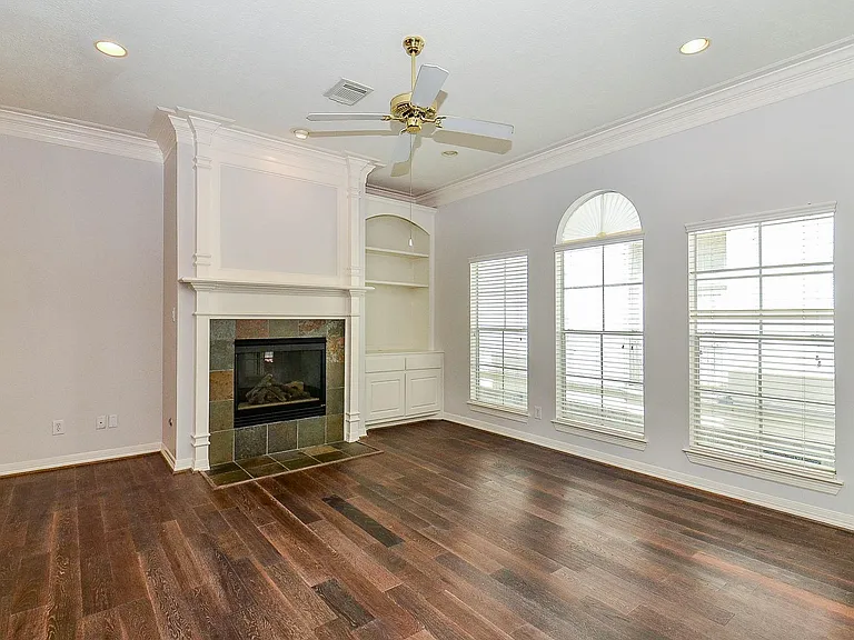 5208 Blossom St #5 — Photo 11