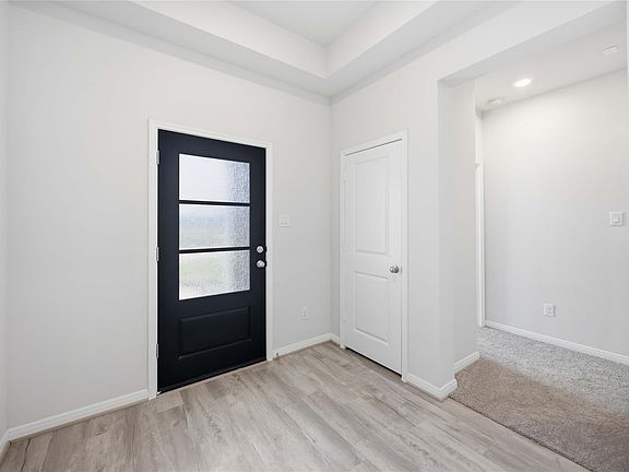 3rd image of 2834 River Juniper Ln