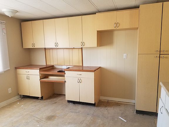 5th image of 825 N Lamb Blvd Space 26