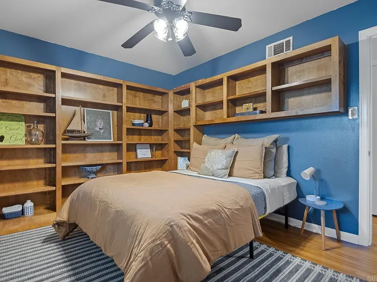 7001 Blue Bird Dr — Photo 20