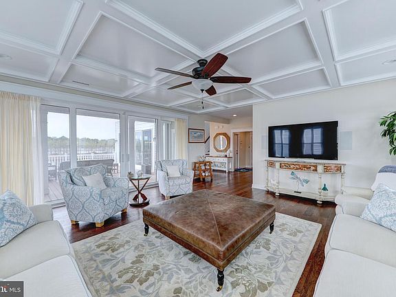 5th image of 38938 Silver Sands Dr N