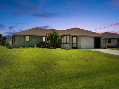 279 Mark Twain Ln, Rotonda West, FL, 33947