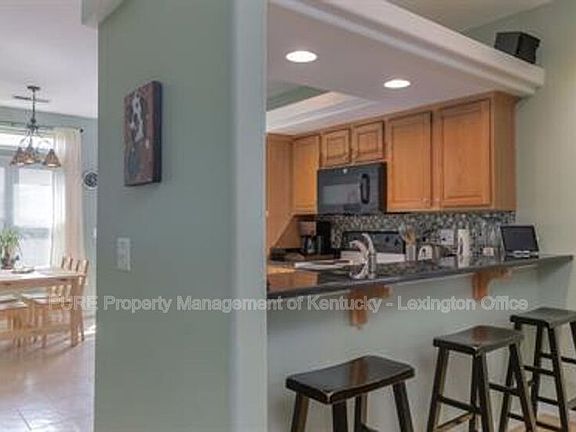 4th image of 336 Silver Creek Way