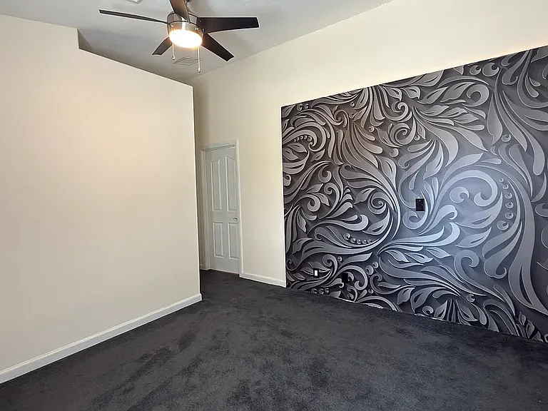 3385 W Agate Ave — Photo 26