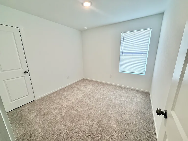 8530 Eucalyptus Hls — Photo 17