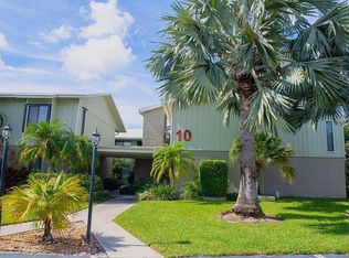 800 NW Fork Rd APT 10-11, Stuart, FL 34994