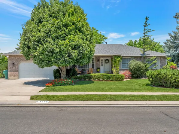 1386 Bristol Ridge Rd, West Jordan, UT 84088