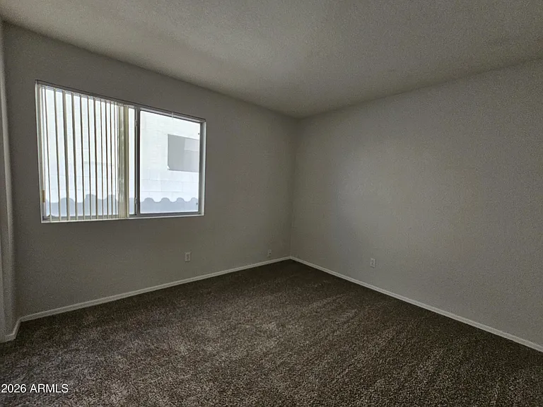 4943 W Tonto Rd — Photo 4