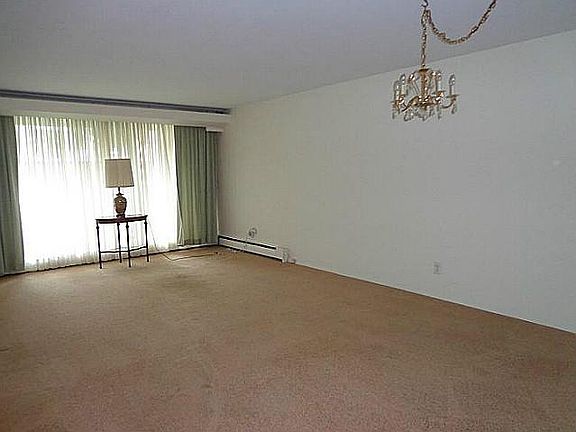 4th image of 3010 W Central Ave APT 106