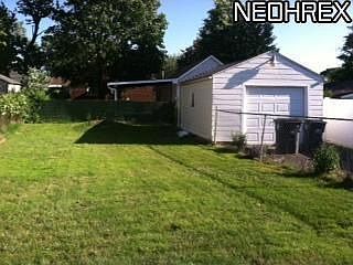 2nd image of 854 Reed Ave