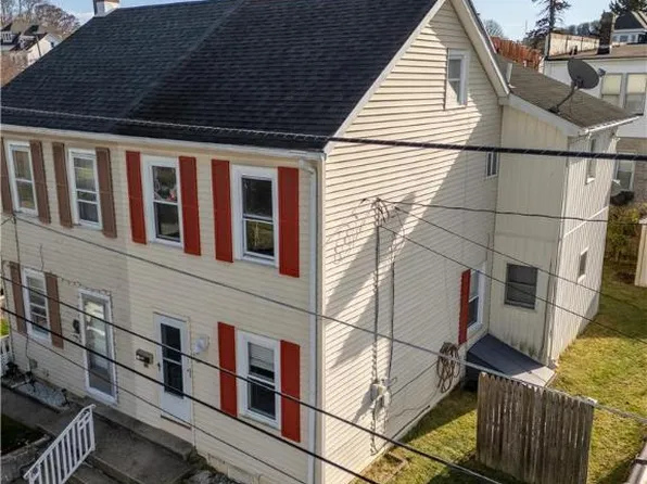 220 W Kleinhans St, Easton, PA 18042