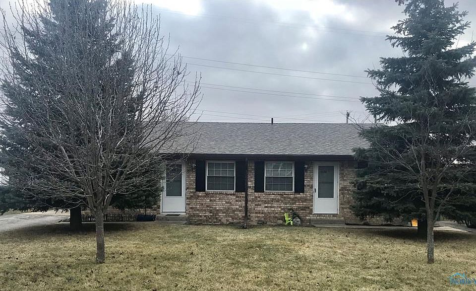 1st image of 653-53A Bruns Dr